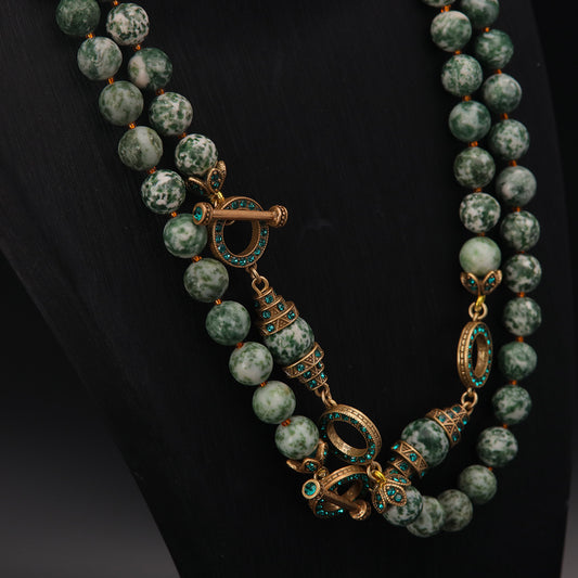 Green Pattern Stone Long Necklace - Verdant Retro Allure | iBrilliance Green Pattern Stone