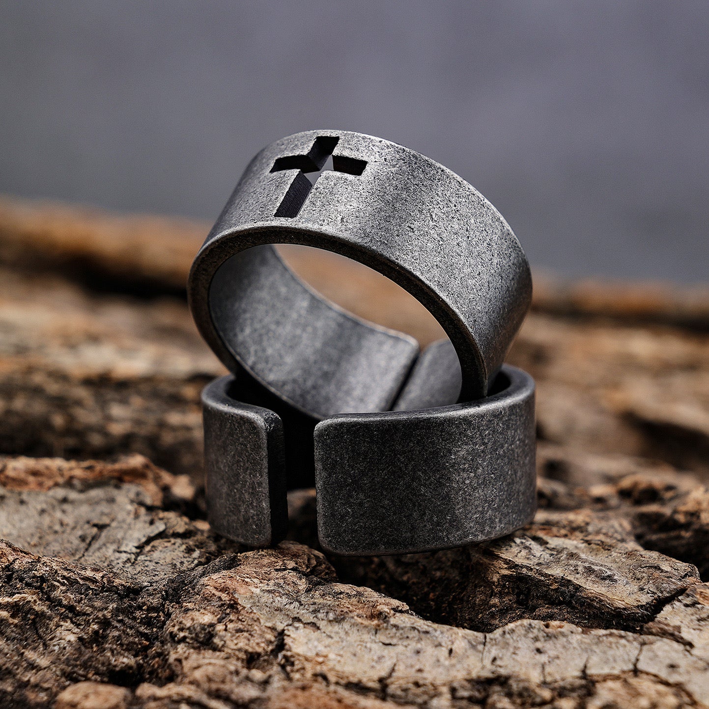 Hot selling European and American classic motorcycle style retro hollow Bible men's ring stainless steel retro ring