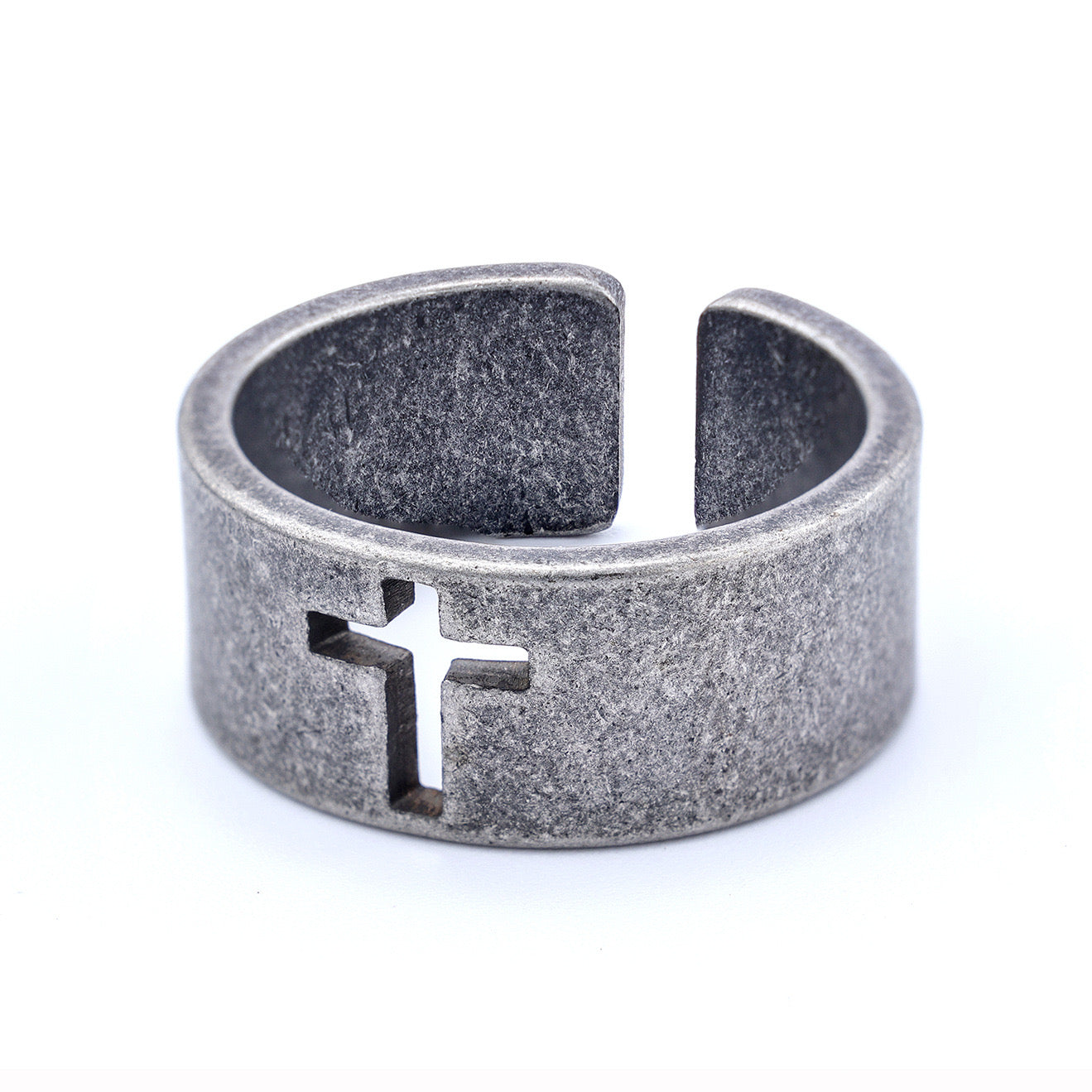 Hot selling European and American classic motorcycle style retro hollow Bible men's ring stainless steel retro ring