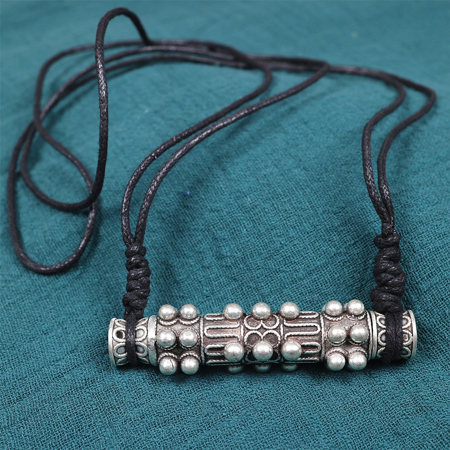 Miao Silver Cylinder Needle Case Pendant Necklace | Vintage Ethnic Wax Rope Long Chain N03
