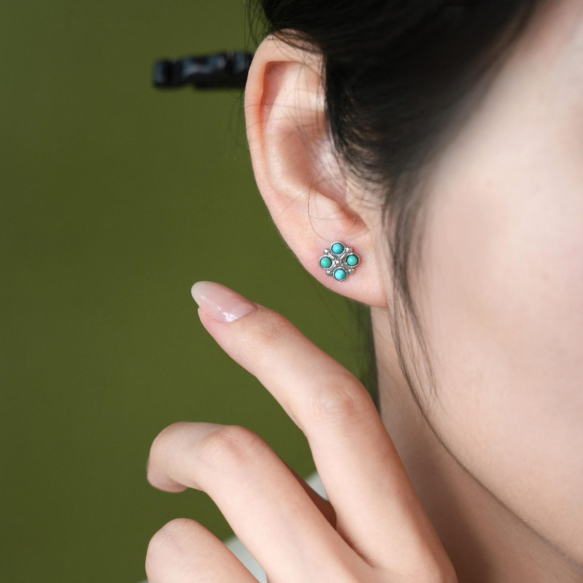 Natural Turquoise Clover Stud Earrings | Sterling Silver Earrings ER10