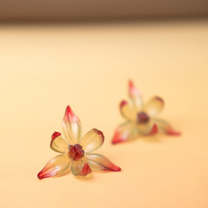 Blush | Thermochromic Leather Flower Earrings E05