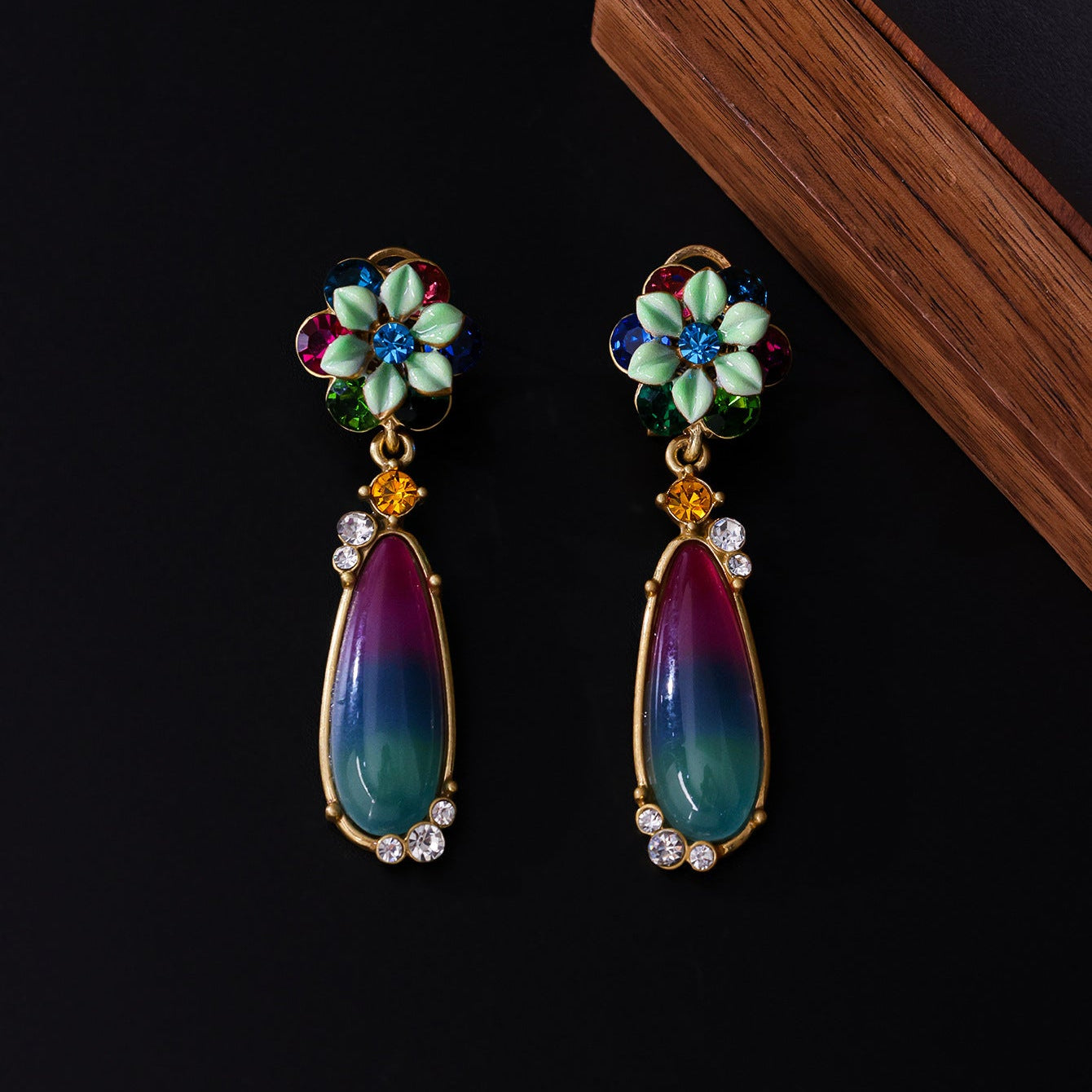 Palace Style Flower Necklace Vintage Set Antique Enamel Painted Bracelet