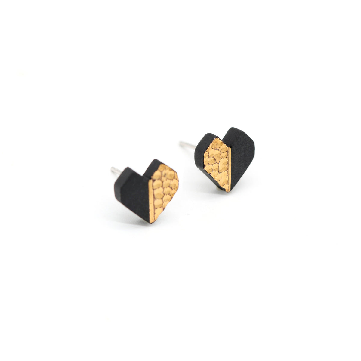 Xinxu Ceramic Heart Earrings | Heart Stud Earrings ER14