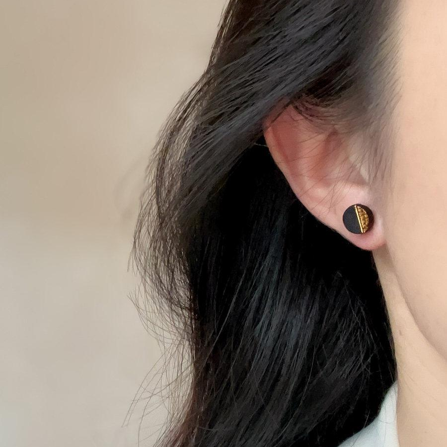 Sequence Ceramic Studs | Asymmetric Geometric Earrings 004 Earring