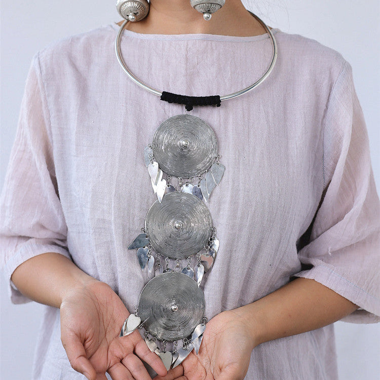 Miao Silver Triple Spiral Disc Leaf Tassel Torque Necklace | Vintage Ethnic Statement N02 iBrilliance
