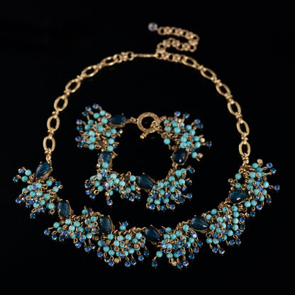 Vintage Retro Gold Atmospheric Natural Stone Round Bead Tassel Fan-shaped Necklace