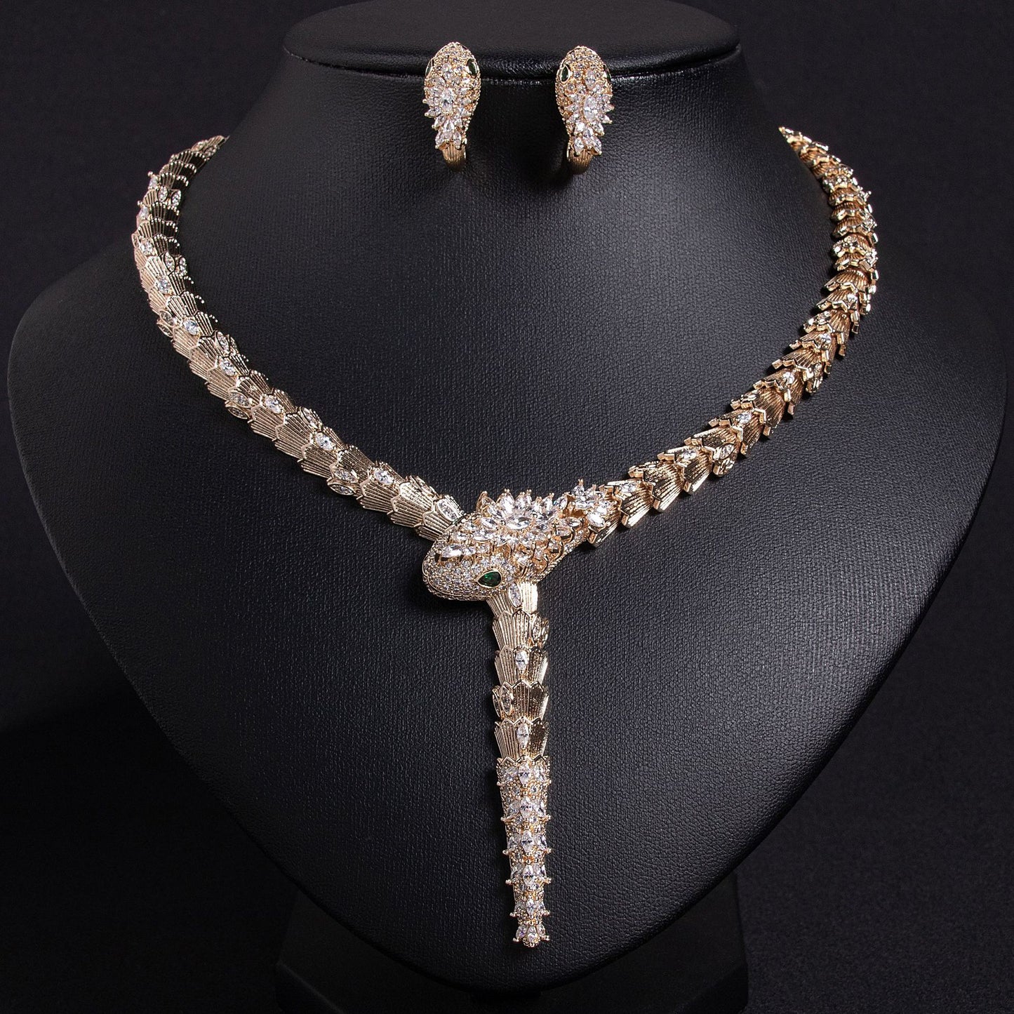 Fashionable micro-inlaid zircon snake necklace earring jewelry set banquet high-end snake necklace earrings