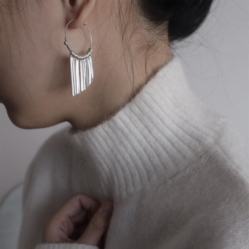 Beveled tassel hoop earrings all-over minimalist niche designer earrings