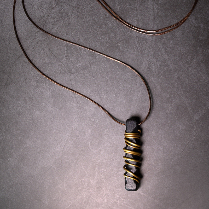 Vintage Ebony Brass Wire Wrapped Pendant Necklace| iBrilliance