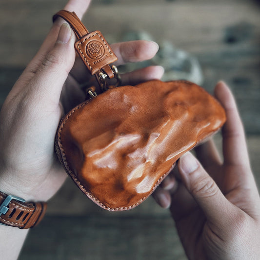 S.Leather Stone-Form Leather Pouch | Handmade Vegetable-Tanned Wristlet Bag P01 Brown Bag